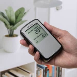 Corentium Home fra Airthings byder bl.a. på enkel betjening. Radon-måleapparatet, der er et af de mest populære på markedet, giver dig mulighed for at følge med fra døgn til døgn, uge til uge, eller over hele måleperioden