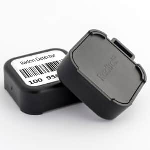 Sundhedsstyrelsen anbefaler at man anvender passive målebokse (såkaldte radon dosimetre) til at måle radon med