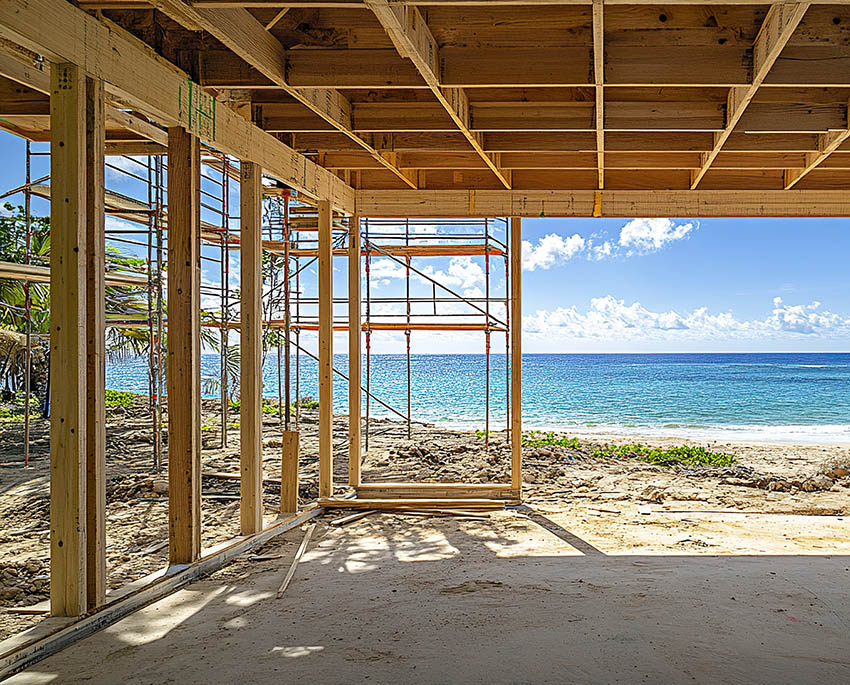Sommerhuse er ofte opført med enklere byggemetoder end helårshuse. De kan således mangle ordentlig isolering og have begrænset ventilation